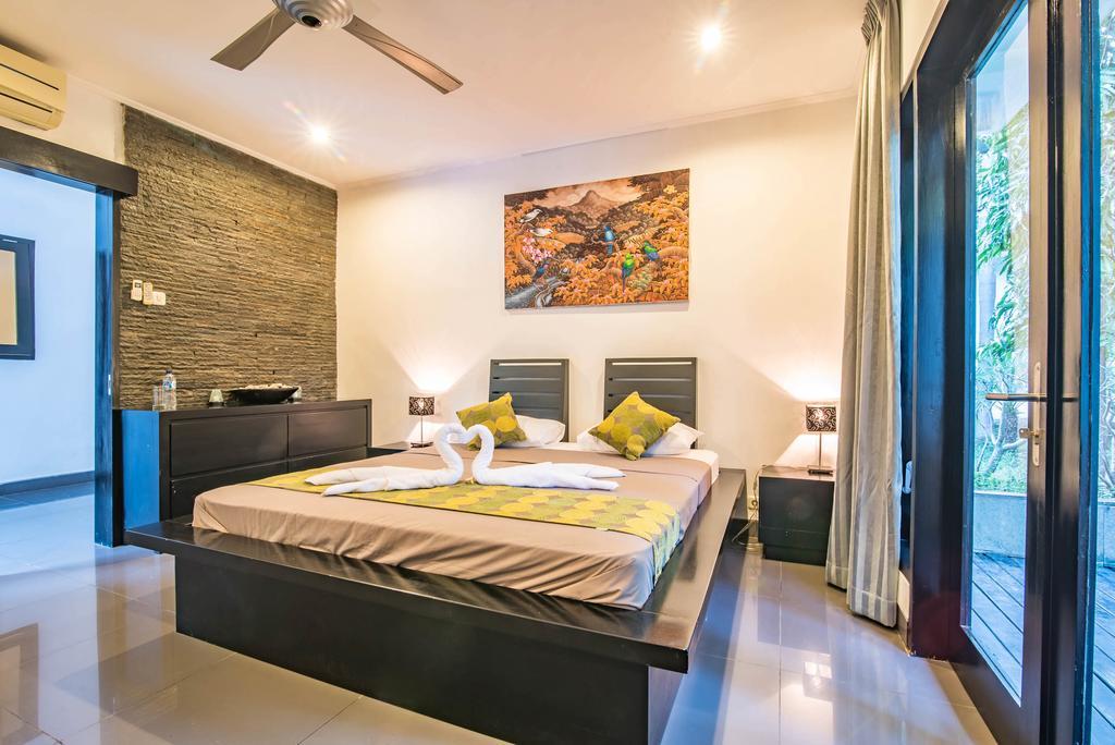 Stunning Villa Lily โลวินา ภายนอก รูปภาพ