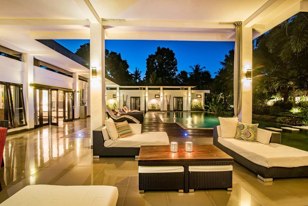 Stunning Villa Lily โลวินา ภายนอก รูปภาพ
