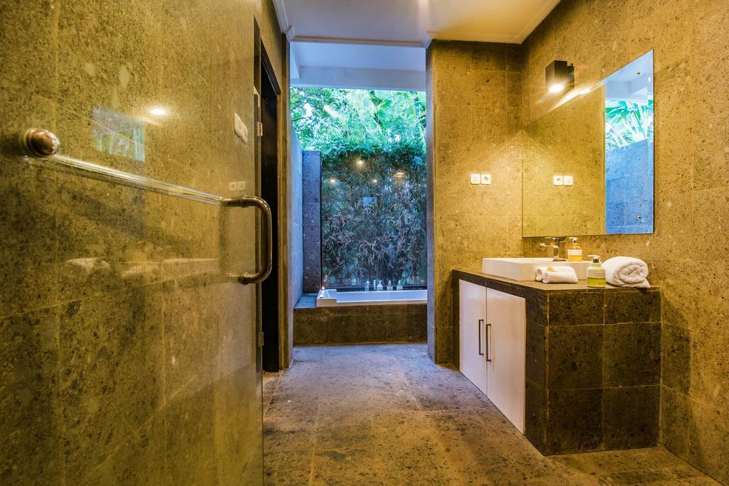 Stunning Villa Lily โลวินา ภายนอก รูปภาพ
