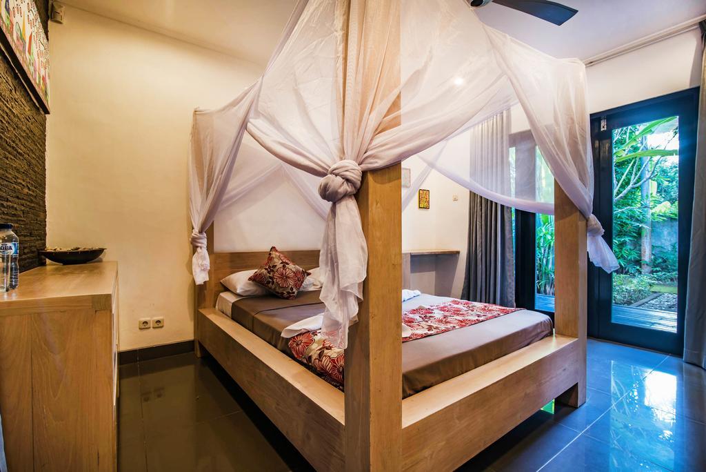 Stunning Villa Lily โลวินา ภายนอก รูปภาพ